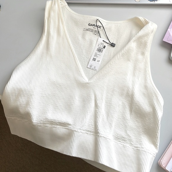 Brand new garage Cami Stella Seamless Plunge - Picture 1 of 1